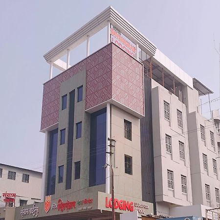 Hotel Shiv Sangram 艾哈迈德讷格尔 外观 照片