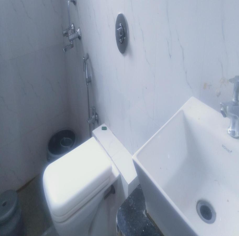 Hotel Shiv Sangram 艾哈迈德讷格尔 外观 照片